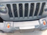 ✅ 2020 Jeep Gladiator Mojave • VIN: 1C6JJTEG3LL202639 • Лот: 42239807. Опубликован ранее на IAAI с пробегом 76 361 миль. Бесплатный доступ к архиву аукционных продаж из США и подробный отчёт об истории автомобиля на DreamBid. Изображение 17.