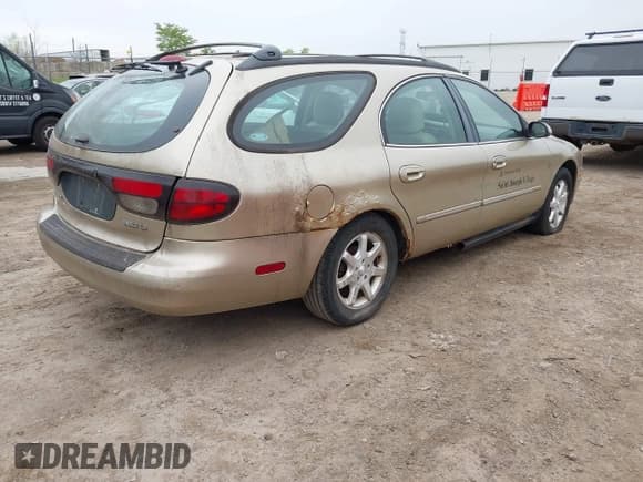 ✅ 2001 Mercury Sable LS Premium • VIN: 1MEHM59S81G614407 • Lot: 42154755. Listed on IAAI with 209,478 mi. Free auction sales archive from the USA and detailed vehicle history report at DreamBid. Image 4.