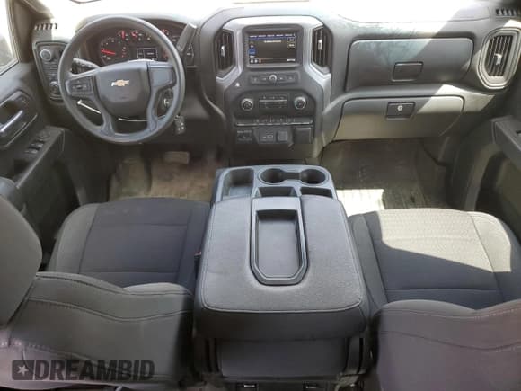 ✅ 2022 Chevrolet Silverado 2500HD Work Truck • VIN: 1GC5YLEY1NF249667 • Lot: 56693675. Wystawiony na Copart z przebiegiem 181 429 mil. Bezpłatny archiwum sprzedaży aukcyjnych z USA i szczegółowy raport historii pojazdu na DreamBid. Zdjęcie 8.