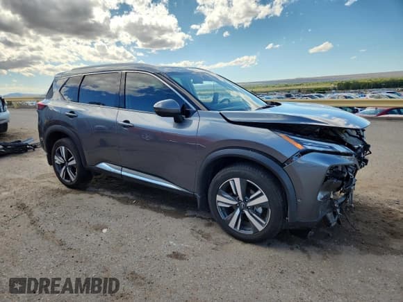 ✅ 2023 Nissan Rogue SL • VIN: 5N1BT3CA0PC780639 • Lot: 86898445. Wystawiony na Copart z przebiegiem 22 361 mil. Bezpłatny archiwum sprzedaży aukcyjnych z USA i szczegółowy raport historii pojazdu na DreamBid. Zdjęcie 4.