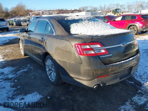✅ 2014 Ford Taurus Limited • VIN: 1FAHP2F87EG183389 • Lot: 43900226. Wystawiony na IAAI z przebiegiem 163 918 mil. Bezpłatny archiwum sprzedaży aukcyjnych z USA i szczegółowy raport historii pojazdu na DreamBid. Zdjęcie 3.