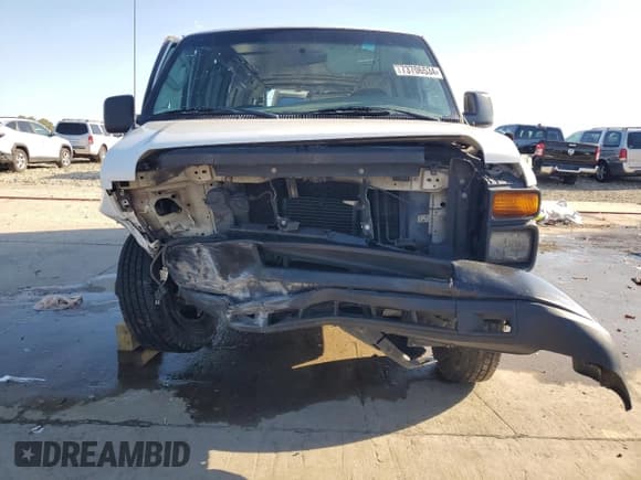 ✅ 2008 Ford Econoline Cargo Commercial • VIN: 1FTNS24L38DA33174 • Lot: 73706534. Listed on Copart with 284,603 mi. Free auction sales archive from the USA and detailed vehicle history report at DreamBid. Image 5.