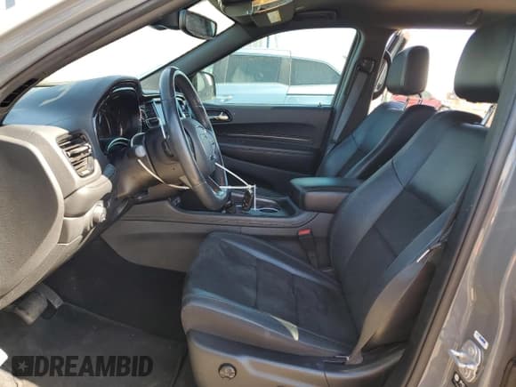✅ 2022 Dodge Durango GT Plus • VIN: 1C4RDHDG1NC199941 • Lot: 89553645. Wystawiony na Copart z przebiegiem 59 193 mil. Bezpłatny archiwum sprzedaży aukcyjnych z USA i szczegółowy raport historii pojazdu na DreamBid. Zdjęcie 7.