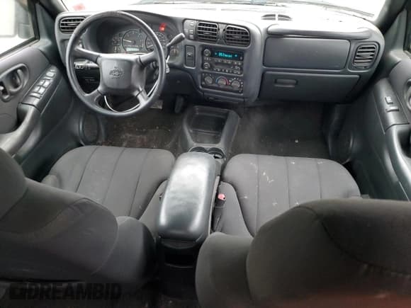 ✅ 2004 Chevrolet S-10 LS • VIN: 1GCDT13X74K127507 • Лот: 47871195. Опубликован ранее на Copart с пробегом 127 918 миль. Бесплатный доступ к архиву аукционных продаж из США и подробный отчёт об истории автомобиля на DreamBid. Изображение 8.