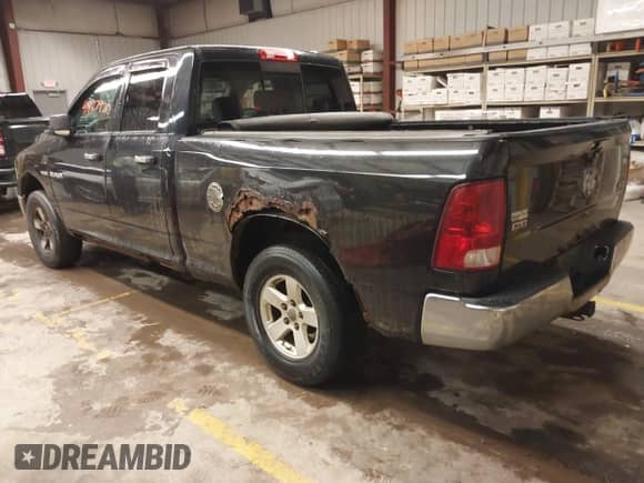 2009 Dodge 1500 SLT с VIN 1D3HV18T09S823240, выставлен на аукционе IAAI как лот 41827920 с пробегом 179 843 миль миль и . История ставок и продаж доступна на DreamBid. Изображение 3.