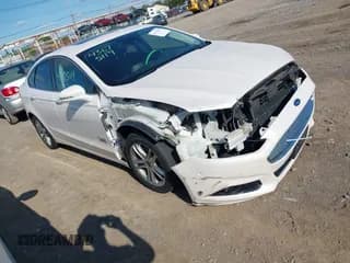 ✅ 2016 Ford Fusion Titanium • VIN: 3FA6P0SU6GR357415 • Lot: 43175119. Listed on IAAI with 92,373 mi. Free auction sales archive from the USA and detailed vehicle history report at DreamBid. Image 1.