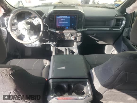 ✅ 2024 Ford F-150 STX • VIN: 1FTEW2K58RKE18087 • Лот: 84008425. Опубликован ранее на Copart с пробегом 16 594 миль. Бесплатный доступ к архиву аукционных продаж из США и подробный отчёт об истории автомобиля на DreamBid. Изображение 8.