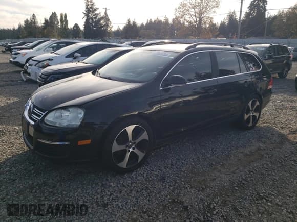 ✅ 2009 Volkswagen Jetta SE • VIN: 3VWTZ71K99M252459 • Lot: 77893704. Listed on Copart with 181,022 mi. Free auction sales archive from the USA and detailed vehicle history report at DreamBid. Image 1.