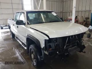 ✅ 2002 Chevrolet Silverado 2500HD LS • VIN: 1GCHC23UX2F133420 • Лот: 43320036. Опубликован ранее на IAAI с пробегом 236 282 миль. Бесплатный доступ к архиву аукционных продаж из США и подробный отчёт об истории автомобиля на DreamBid. Изображение 1.