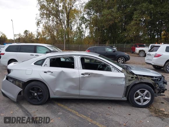✅ 2016 Chevrolet Malibu LS • VIN: 1G1ZB5ST3GF322024 • Lot: 43528159. Listed on IAAI with 92,612 mi. Free auction sales archive from the USA and detailed vehicle history report at DreamBid. Image 14.