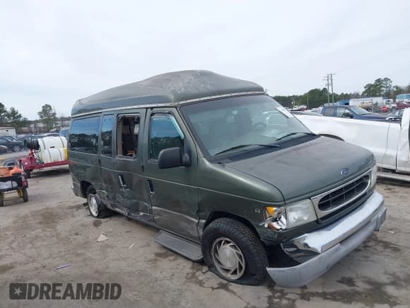 ✅ 2002 Ford Econoline Passenger XL • VIN: 1FMRE11L82HA83636 • Lot: 41718025. Wystawiony na IAAI z przebiegiem 153 581 mil. Bezpłatny archiwum sprzedaży aukcyjnych z USA i szczegółowy raport historii pojazdu na DreamBid. Zdjęcie 13.