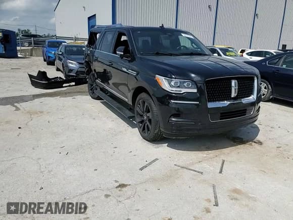 ✅ 2024 Lincoln Navigator Reserve • VIN: 5LMJJ3LG5REL00444 • Lot: 56577265. Wystawiony na Copart z przebiegiem 59 210 mil. Bezpłatny archiwum sprzedaży aukcyjnych z USA i szczegółowy raport historii pojazdu na DreamBid. Zdjęcie 15.