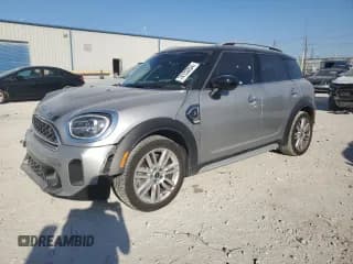 ✅ 2024 MINI Countryman Cooper S • VIN: WMZ53BR03R3S27030 • Lot: 74133204. Listed on Copart with 10,683 mi. Free auction sales archive from the USA and detailed vehicle history report at DreamBid. Image 1.