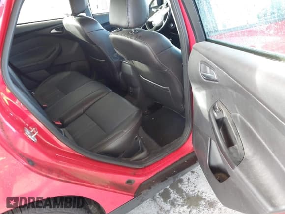 ✅ 2014 Ford Focus SE • VIN: 1FADP3K21EL296249 • Lot: 43610051. Listed on IAAI with 71,918 mi. Free auction sales archive from the USA and detailed vehicle history report at DreamBid. Image 8.