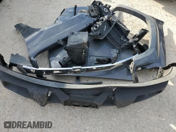 ✅ 2009 Chevrolet Colorado 2LT • VIN: 1GCDS13E098133235 • Лот: 89186615. Опубликован ранее на Copart с пробегом 232 759 миль. Бесплатный доступ к архиву аукционных продаж из США и подробный отчёт об истории автомобиля на DreamBid. Изображение 12.