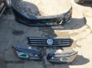 ✅ 2017 Volkswagen Passat S • VIN: 1VWAT7A3XHC083053 • Lot: 43109051. Wystawiony na IAAI z przebiegiem 58 708 mil. Bezpłatny archiwum sprzedaży aukcyjnych z USA i szczegółowy raport historii pojazdu na DreamBid. Zdjęcie 11.