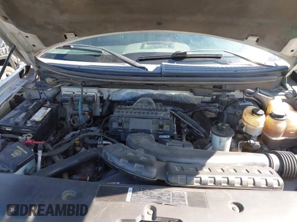 ✅ 2007 Lincoln Mark LT • VIN: 5LTPW16537FJ00894 • Лот: 42620831. Опубликован ранее на IAAI с пробегом 147 901 миль. Бесплатный доступ к архиву аукционных продаж из США и подробный отчёт об истории автомобиля на DreamBid. Изображение 10.