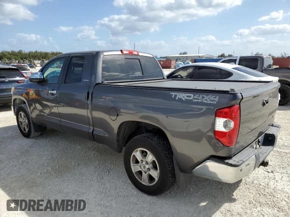 ✅ 2015 Toyota Tundra Limited • VIN: 5TFBY5F15FX439564 • Lot: 77915614. Listed on Copart with 115,580 mi. Free auction sales archive from the USA and detailed vehicle history report at DreamBid. Image 2.