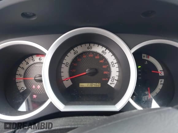 ✅ 2012 Toyota Tacoma • VIN: 3TMLU4EN8CM084941 • Lot: 41547330. Listed on IAAI with 118,460 mi. Free auction sales archive from the USA and detailed vehicle history report at DreamBid. Image 7.