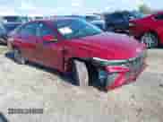 2024 Hyundai Elantra SEL с VIN KMHLM4DGXRU680104, выставлен на аукционе IAAI как лот 43313435 с пробегом 24 480 миль миль и . История ставок и продаж доступна на DreamBid. Изображение 1.