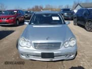 ✅ 2007 Mercedes-Benz C 280 Luxury • VIN: WDBRF92H37F891873 • Lot: 42058992. Wystawiony na IAAI z przebiegiem 127 760 mil. Bezpłatny archiwum sprzedaży aukcyjnych z USA i szczegółowy raport historii pojazdu na DreamBid. Zdjęcie 12.