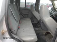 ✅ 2007 Jeep Liberty Sport • VIN: 1J4GL48K97W577761 • Lot: 92028575. Wystawiony na Copart z przebiegiem 129 547 mil. Bezpłatny archiwum sprzedaży aukcyjnych z USA i szczegółowy raport historii pojazdu na DreamBid. Zdjęcie 11.