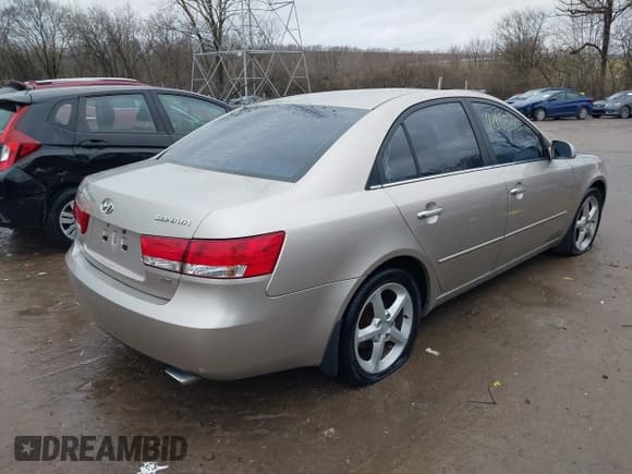 ✅ 2007 Hyundai Sonata SE • VIN: 5NPEU46F87H166163 • Лот: 41198820. Опубликован ранее на IAAI с пробегом 94 983 миль. Бесплатный доступ к архиву аукционных продаж из США и подробный отчёт об истории автомобиля на DreamBid. Изображение 4.