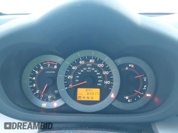 ✅ 2011 Toyota RAV4 • VIN: JTMBK4DV4B5101841 • Лот: 43605715. Опубликован ранее на IAAI с пробегом 64 317 миль. Бесплатный доступ к архиву аукционных продаж из США и подробный отчёт об истории автомобиля на DreamBid. Изображение 7.