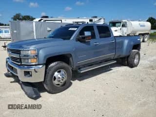 2015 Chevrolet Silverado 3500HD LTZ with VIN 1GC4K0E82FF605587, listed as a Copart auction lot 70637435 with 151,106 mi miles and Salvage title. Bid and sale history available at DreamBid. Image 1.