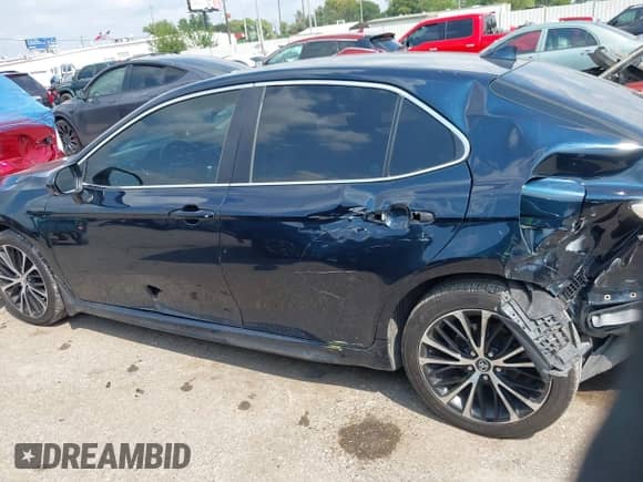2020 Toyota Camry SE с VIN 4T1G11AK5LU875763, выставлен на аукционе IAAI как лот 43061075 с пробегом 84 575 миль миль и . История ставок и продаж доступна на DreamBid. Изображение 15.