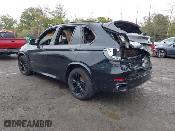 ✅ 2015 BMW X5 xDrive35i • VIN: 5UXKR0C52F0K62356 • Lot: 43402429. Wystawiony na IAAI z przebiegiem Nie podano. Bezpłatny archiwum sprzedaży aukcyjnych z USA i szczegółowy raport historii pojazdu na DreamBid. Zdjęcie 3.