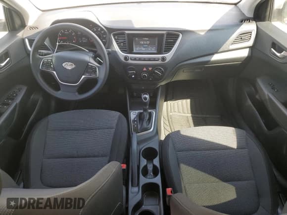 ✅ 2019 Hyundai Accent SE • VIN: 3KPC24A32KE067233 • Лот: 71743745. Опубликован ранее на Copart с пробегом 68 655 миль. Бесплатный доступ к архиву аукционных продаж из США и подробный отчёт об истории автомобиля на DreamBid. Изображение 8.