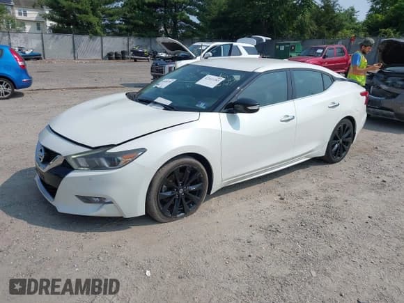 ✅ 2017 Nissan Maxima SL • VIN: 1N4AA6AP6HC432141 • Lot: 42441283. Wystawiony na IAAI z przebiegiem 93 730 mil. Bezpłatny archiwum sprzedaży aukcyjnych z USA i szczegółowy raport historii pojazdu na DreamBid. Zdjęcie 2.