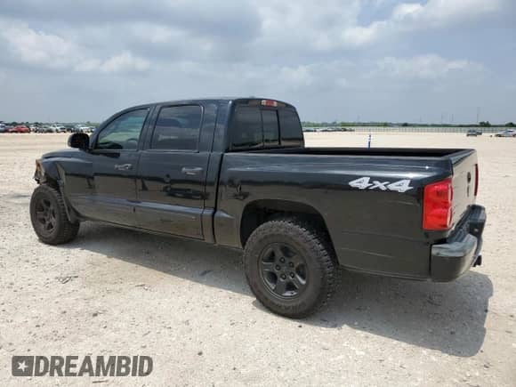 2007 Dodge Dakota SLT z VIN 1D7HW48K97S129325, wystawiony jako Copart lot #55304415 z przebiegiem 125 506 mil mil oraz Czysty tytuł • Clean title. Historia ofert i sprzedaży dostępna na DreamBid. Obrazek 2.