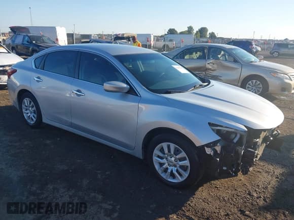 ✅ 2018 Nissan Altima SV • VIN: 1N4AL3AP1JC243637 • Lot: 43410241. Listed on IAAI with 78,104 mi. Free auction sales archive from the USA and detailed vehicle history report at DreamBid. Image 1.