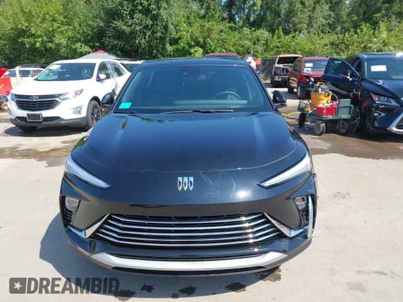 ✅ 2025 Buick Envista Preferred • VIN: KL47LAEP5SB171488 • Lot: 43051552. Listed on IAAI with 3,626 mi. Free auction sales archive from the USA and detailed vehicle history report at DreamBid. Image 13.