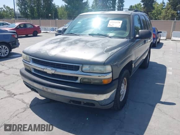 2001 Chevrolet Tahoe LT с VIN 1GNEK13T21J269633, выставлен на аукционе IAAI как лот 42522228 с пробегом 192 373 миль миль и . История ставок и продаж доступна на DreamBid. Изображение 6.