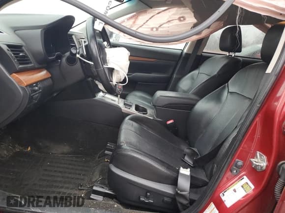 ✅ 2014 Subaru Outback Limited • VIN: 4S4BRCLC1E3312965 • Lot: 92132435. Listed on Copart with 205,604 mi. Free auction sales archive from the USA and detailed vehicle history report at DreamBid. Image 7.