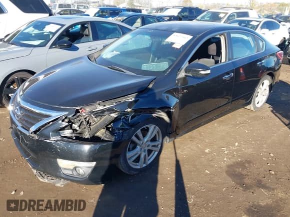 ✅ 2013 Nissan Altima SL • VIN: 1N4BL3AP7DC114195 • Lot: 43627463. Listed on IAAI with 150,737 mi. Free auction sales archive from the USA and detailed vehicle history report at DreamBid. Image 2.