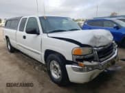 ✅ 2003 GMC Sierra 1500 • VIN: 1GTEC19T23E104562 • Лот: 38253722. Опубликован ранее на Copart с пробегом 315 846 миль. Бесплатный доступ к архиву аукционных продаж из США и подробный отчёт об истории автомобиля на DreamBid. Изображение 1.