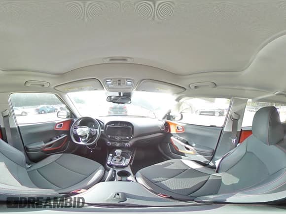 ✅ 2025 Kia Soul GT-Line • VIN: KNDJ53AU1S7925020 • Лот: 70282295. Опубликован ранее на Copart с пробегом 8 199 миль. Бесплатный доступ к архиву аукционных продаж из США и подробный отчёт об истории автомобиля на DreamBid. Изображение 15.