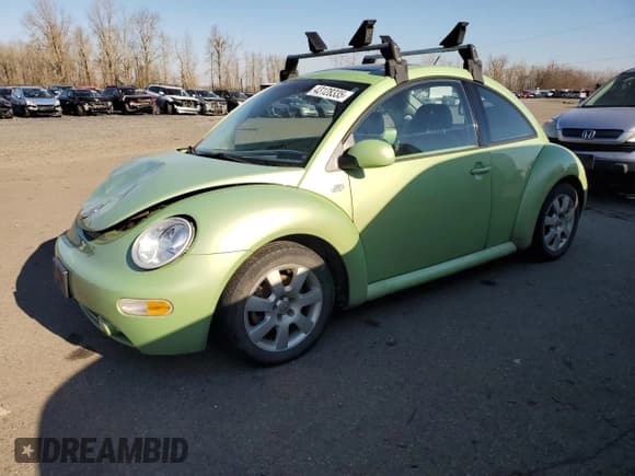 ✅ 2003 Volkswagen Beetle GLS • VIN: 3VWCD21C13M422685 • Lot: 43128335. Wystawiony na Copart z przebiegiem 274 384 mil. Bezpłatny archiwum sprzedaży aukcyjnych z USA i szczegółowy raport historii pojazdu na DreamBid. Zdjęcie 1.