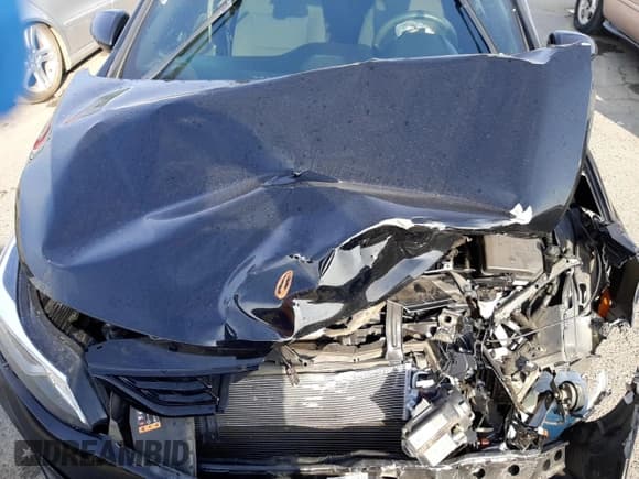 ✅ 2018 Chevrolet Cruze LT • VIN: 1G1BE5SM4J7172234 • Lot: 71506632. Listed on Copart with 44,583 mi. Free auction sales archive from the USA and detailed vehicle history report at DreamBid. Image 11.