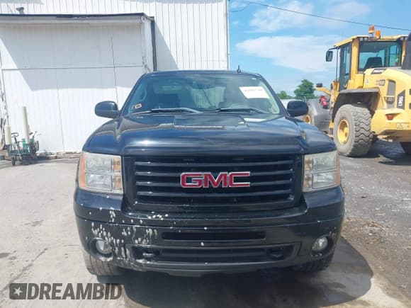 ✅ 2011 GMC Sierra 1500 SLT • VIN: 3GTP2WE34BG283175 • Лот: 42681744. Опубликован ранее на IAAI с пробегом 124 863 миль. Бесплатный доступ к архиву аукционных продаж из США и подробный отчёт об истории автомобиля на DreamBid. Изображение 12.