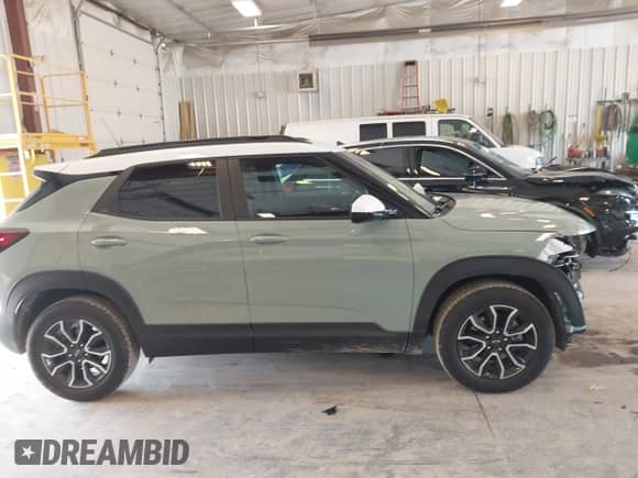 2025 Chevrolet TrailBlazer ACTIV с VIN KL79MVSL6SB093837, выставлен на аукционе IAAI как лот 42961429 с пробегом 2 209 миль миль и . История ставок и продаж доступна на DreamBid. Изображение 13.