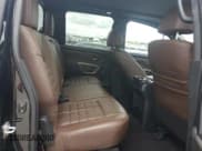 ✅ 2020 Nissan Titan Platinum Reserve • VIN: 1N6AA1EDXLN508757 • Lot: 81816135. Wystawiony na Copart z przebiegiem 126 867 mil. Bezpłatny archiwum sprzedaży aukcyjnych z USA i szczegółowy raport historii pojazdu na DreamBid. Zdjęcie 10.