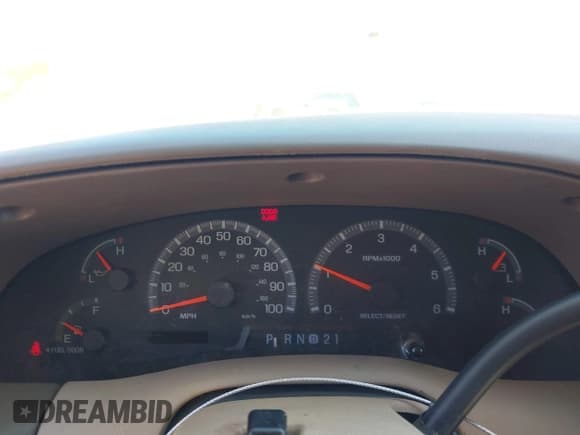 ✅ 1999 Ford Expedition XLT • VIN: 1FMPU18L6XLB20817 • Lot: 43212419. Wystawiony na IAAI z przebiegiem Nie podano. Bezpłatny archiwum sprzedaży aukcyjnych z USA i szczegółowy raport historii pojazdu na DreamBid. Zdjęcie 7.