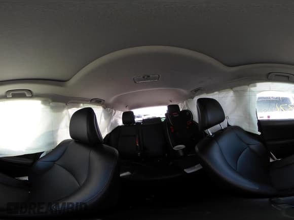 ✅ 2016 Toyota 4Runner Limited • VIN: JTEBU5JR9G5276810 • Lot: 41463371. Listed on IAAI with 135,593 mi. Free auction sales archive from the USA and detailed vehicle history report at DreamBid. Image 19.