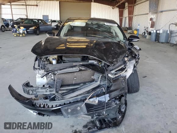✅ 2018 Ford Fusion Titanium • VIN: 3FA6P0RU2JR101379 • Lot: 87423645. Listed on Copart with Not provided. Free auction sales archive from the USA and detailed vehicle history report at DreamBid. Image 5.