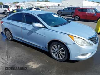 ✅ 2012 Hyundai Sonata Limited • VIN: 5NPEC4AC1CH411654 • Lot: 43488119. Listed on IAAI with 257,612 mi. Free auction sales archive from the USA and detailed vehicle history report at DreamBid. Image 1.
